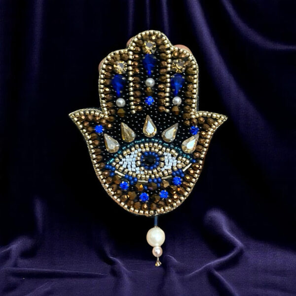 Palm-evil eye