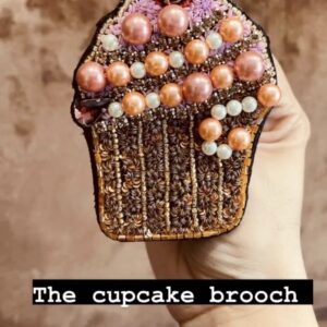 Cupcake brooch